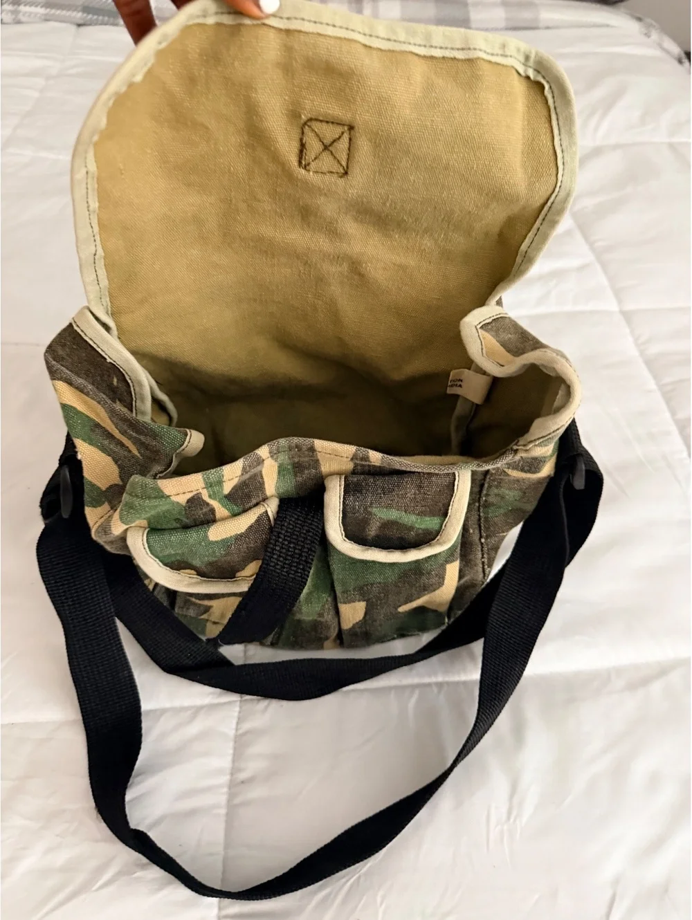 Camouflage Canvas Crossbody Messenger Bag with Adjustable/Un